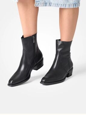 Paul Green Ankle Boots